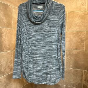LOU & GREY 💕 Tunic with cowl neck